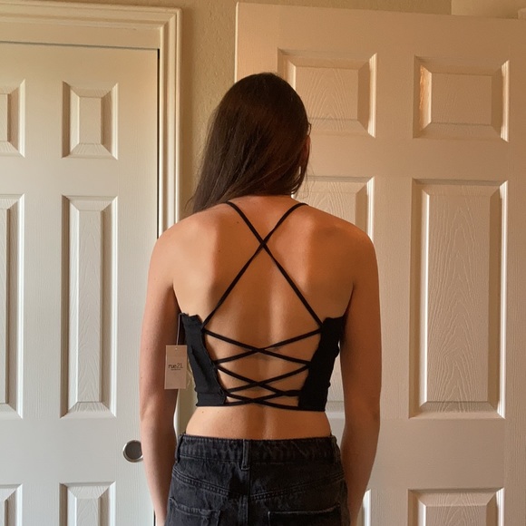 Medium-large Cross Cross summer top - Picture 3 of 3